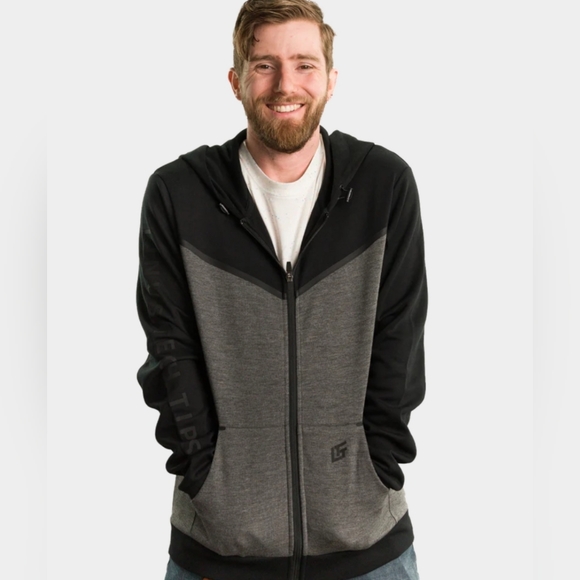 LINUS TECH TIPS Stealth Hoodie Pro Size Small S Tech Cellphone pocket zip up - Picture 2 of 8